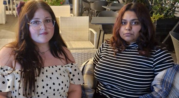 Mirela Stanciu, tânăra care a murit în explozia de la Rahova si prietena ei, Andreea