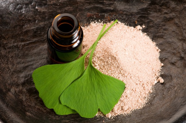 Ginkgo biloba, extract si frunza