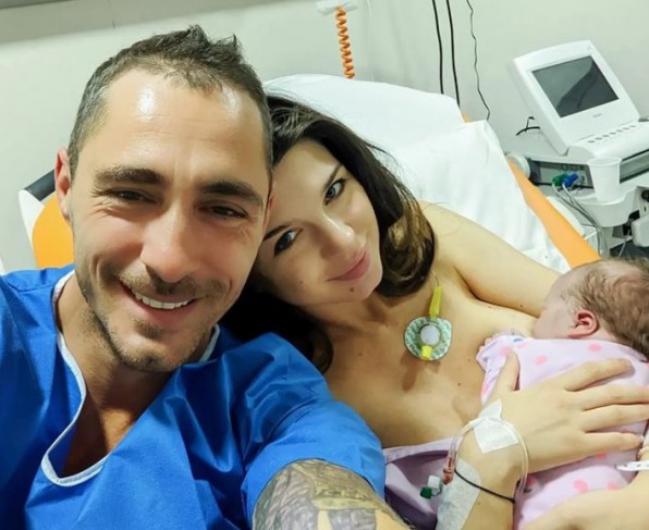 Vladimir Draghia si Alice Cavaleru in spital cu al doilea copil