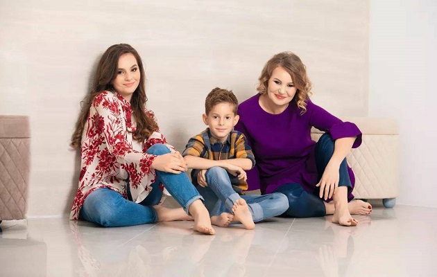 Tania Popa și copiii ei 