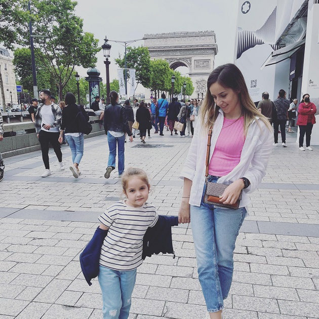Valentina și fetița ei