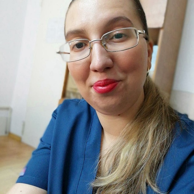 Psihiatrul lui Irinel Columbeanu, Alexandra Ion, îmbrăcată în costum medical