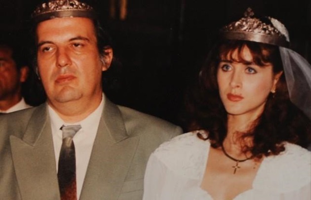 Mădălina Manole și Serban Georgescu în timpul nuntii lor, la slujba religioasă 