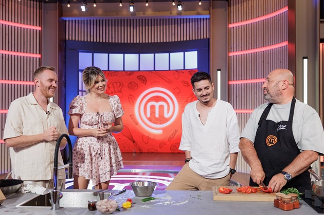 George Tanase, Ionut Rusu, Gina Pistol și Catalin Scarlatescu în bucătăria Masterchef