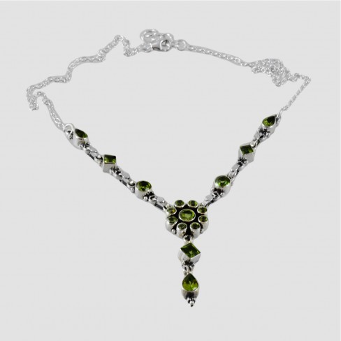 colier cu peridot