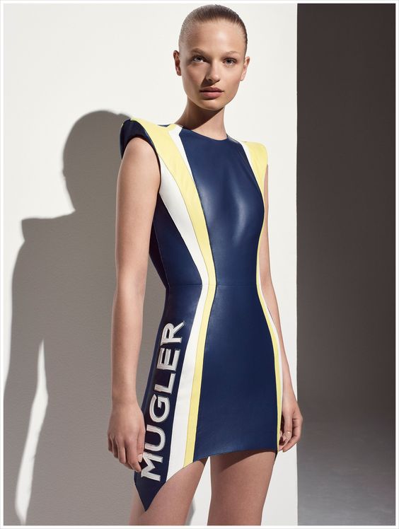 rochie mugler