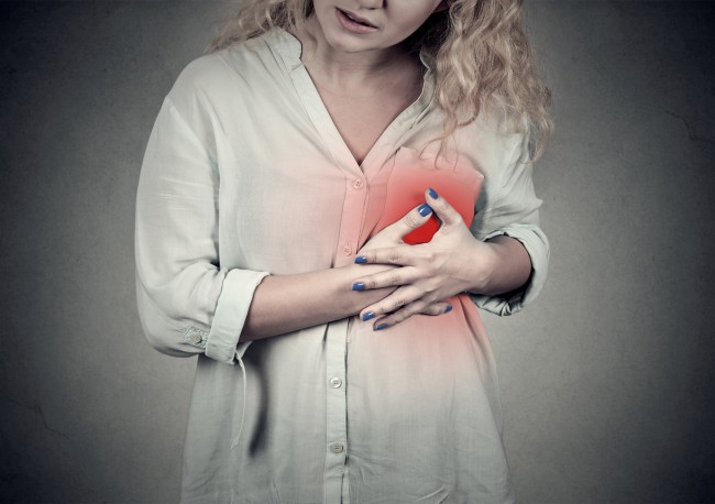 atac de cord femeie