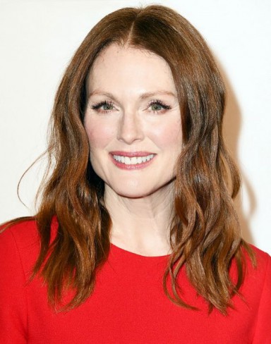 Julianne Moore bob