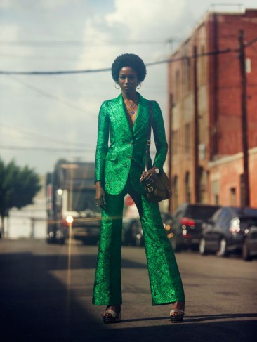 dama brocart elegante | DivaHair.ro