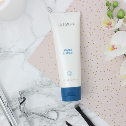 crema de maini nu skin