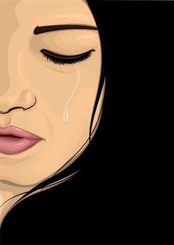 femeie bruneta cu o lacrima care ii curge pe fat