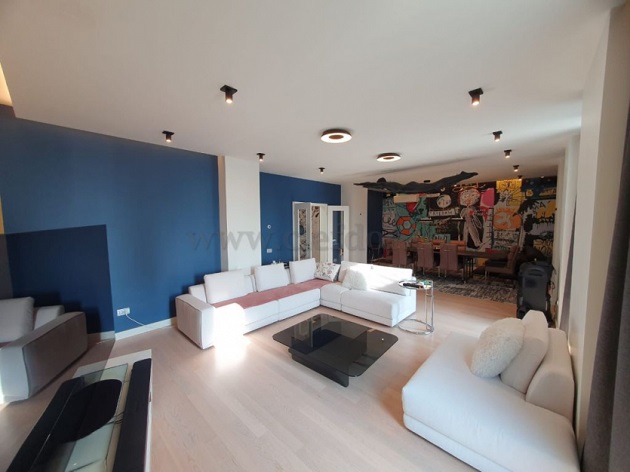apartament in chirie