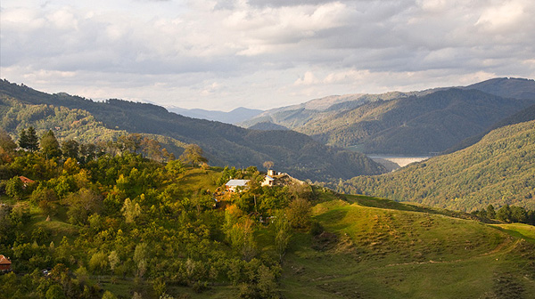 Unde mergem la munte