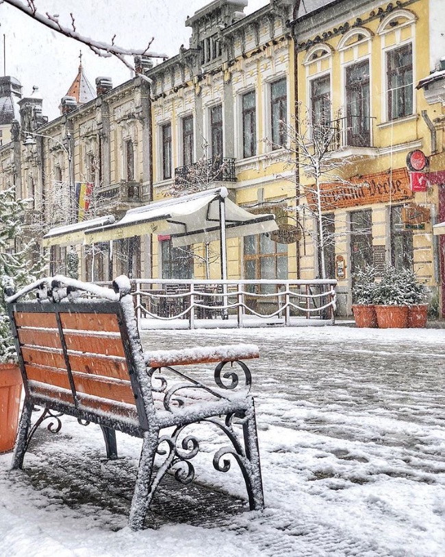 banca din Iasi