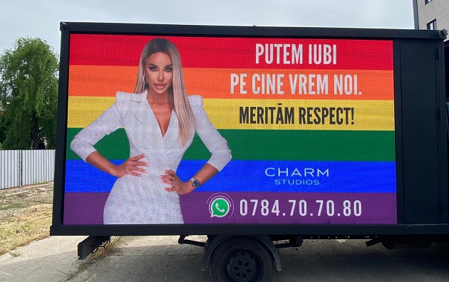 imagine publicitara cu Bianca Dragusanu