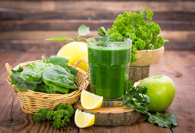 suc verde si lamaie