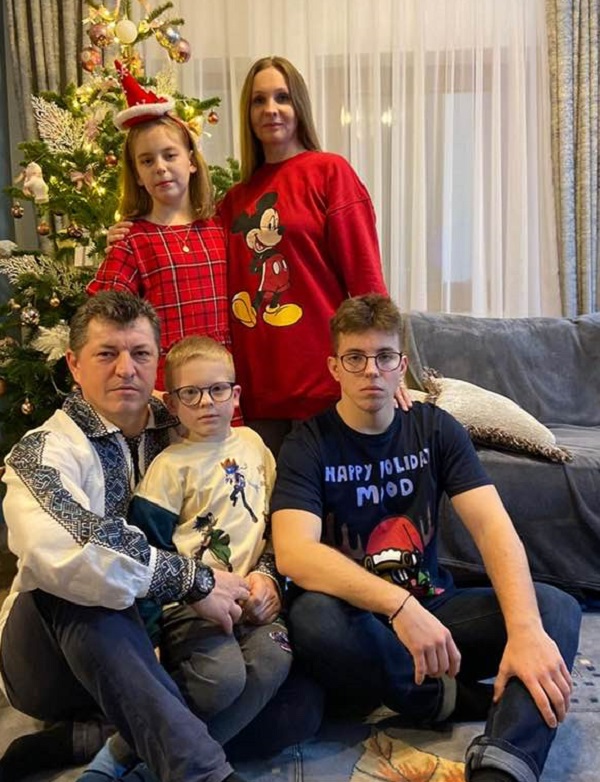 familie simona amanar acasa de craciun