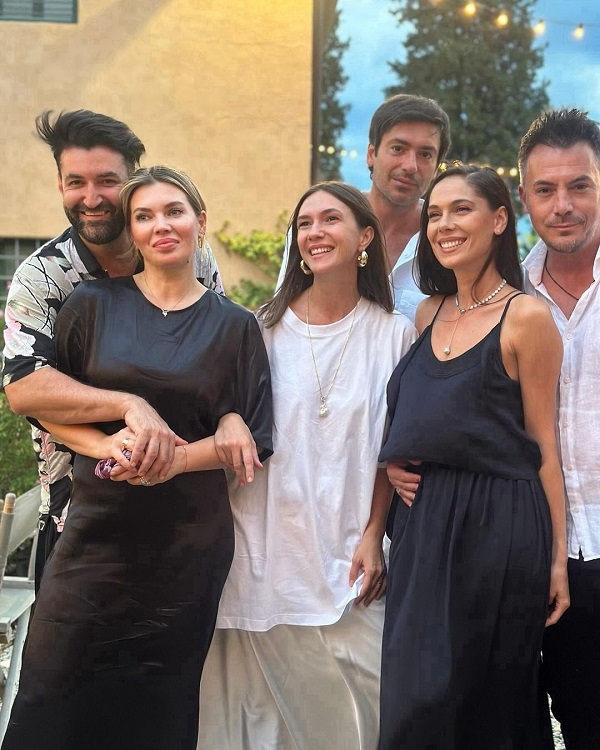 poza de grup cu adela popescu radu valcan irina si razvan fodor si smiley și gina pistol