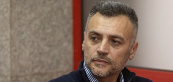 mihai popovici tatal lui david popovici priveste in stanga