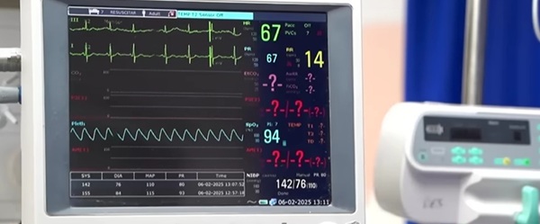 aparat de monitorizare functii vitale ale vietii in spital