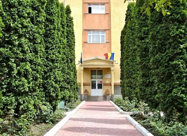 intrarea in colegiul tehnic gheorghe asachi din iasi