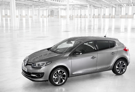 renault Megane argintiu