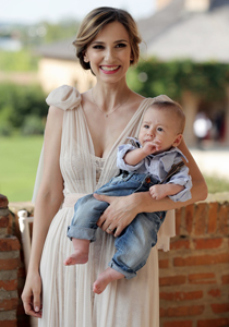 Dana Rogoz si fiul ei