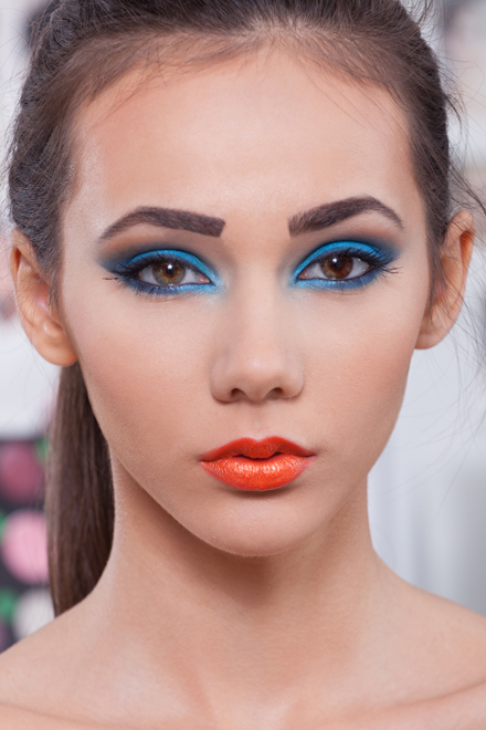 Make-up cu albastru