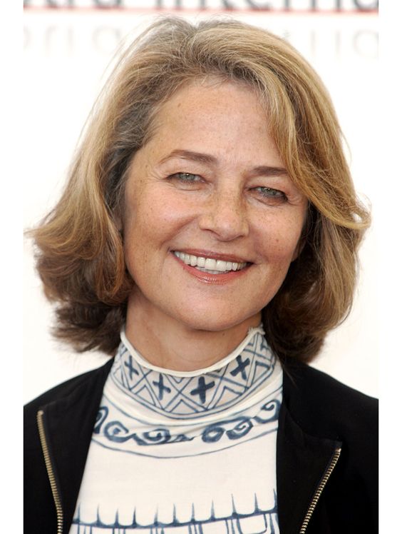 vedete peste 50 de ani-Charlotte Rampling