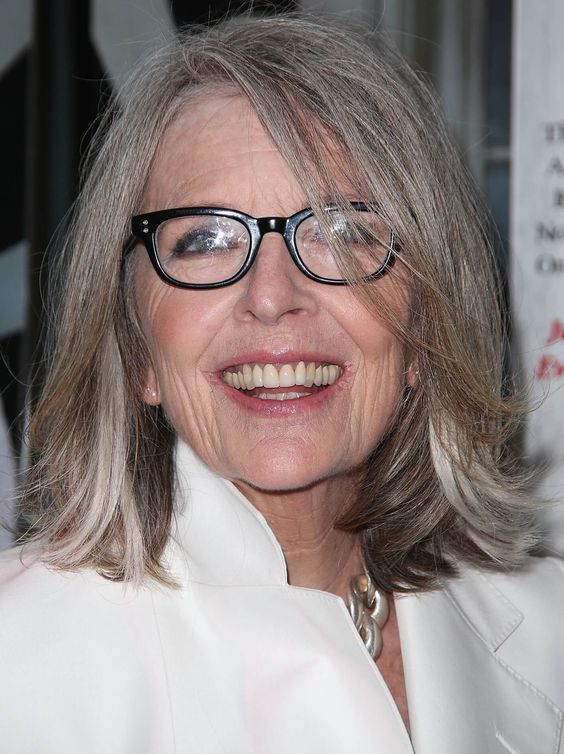 vedete peste 50 de ani-Diane Keaton