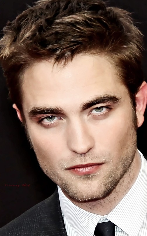 cei mai frumoși băieți din lume-Robert Pattinson