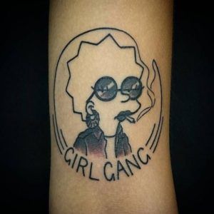 tatuaje braț-model girl gang