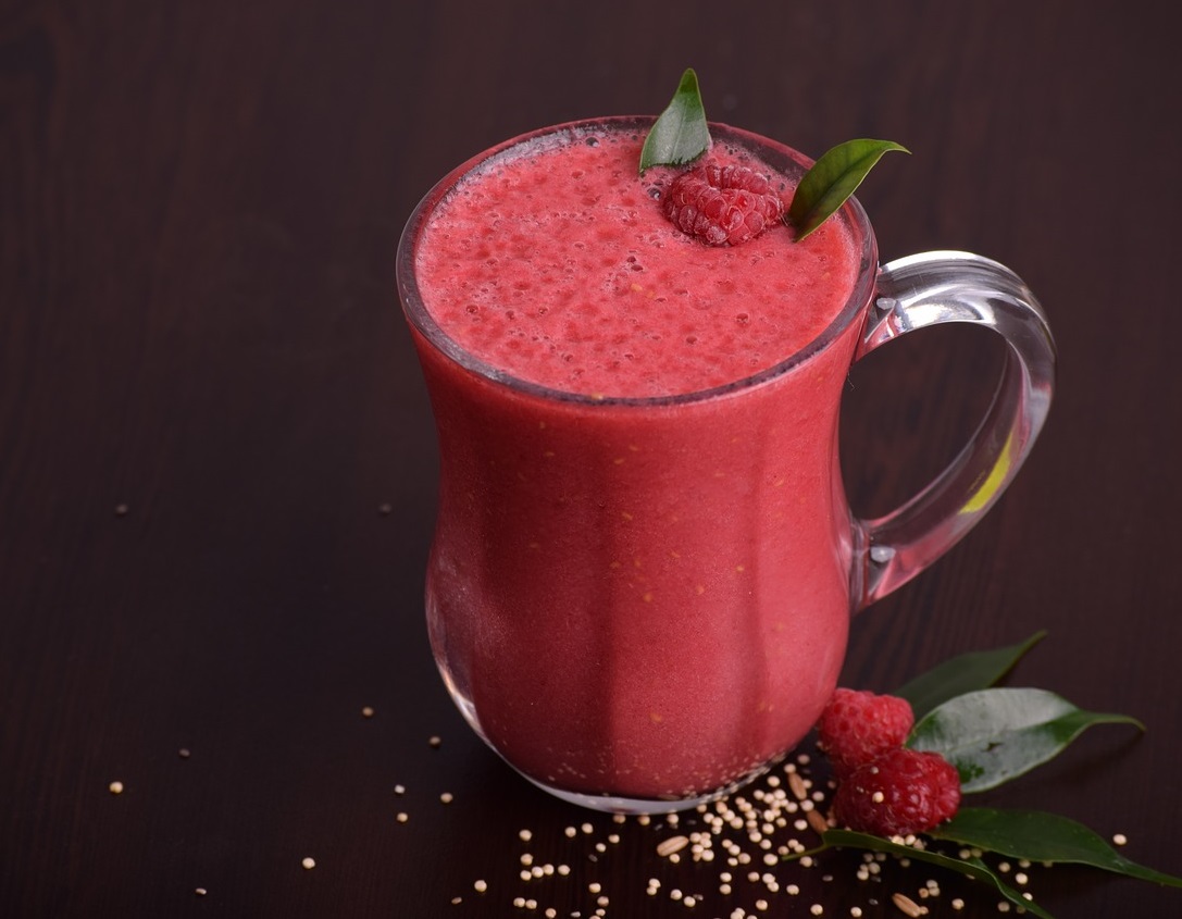 smoothie detoxifiere ficat-smoothie căpșuni