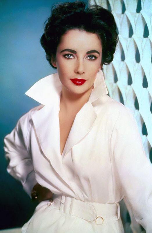 coafuri-retro-par-scurt-Liz-Taylor