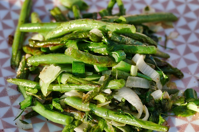 gustări de seară-salată fasole verde