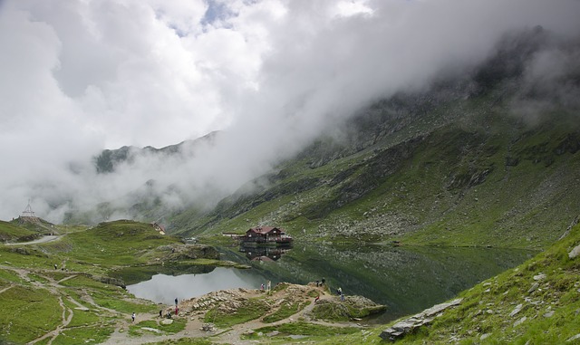 cele-mai-frumoase-statiuni-montane-din-romania-balea-lac