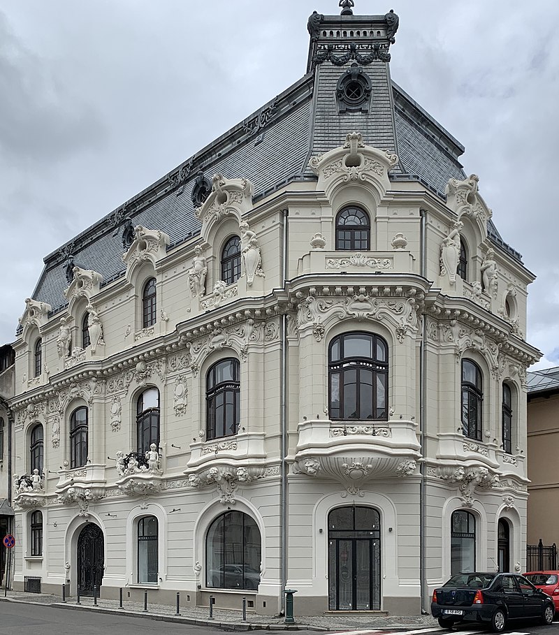 Casa Mița Biciclista renovată