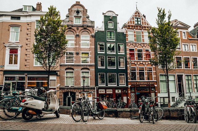 Clădiri din Amsterdam