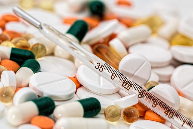 Medicamente si termometru