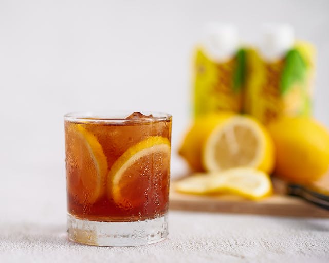 Ceai cu gheață și limonadă