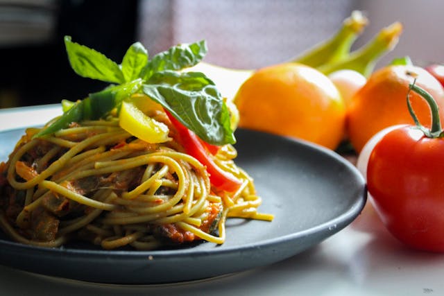Spaghete cu legume