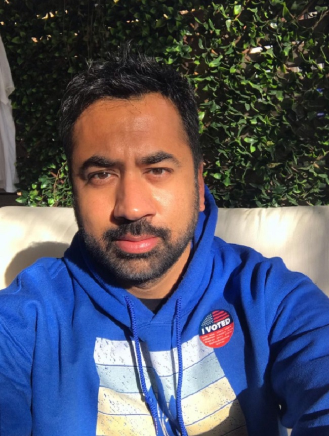 Kal Penn, un selfie de pe contul său de Instagram