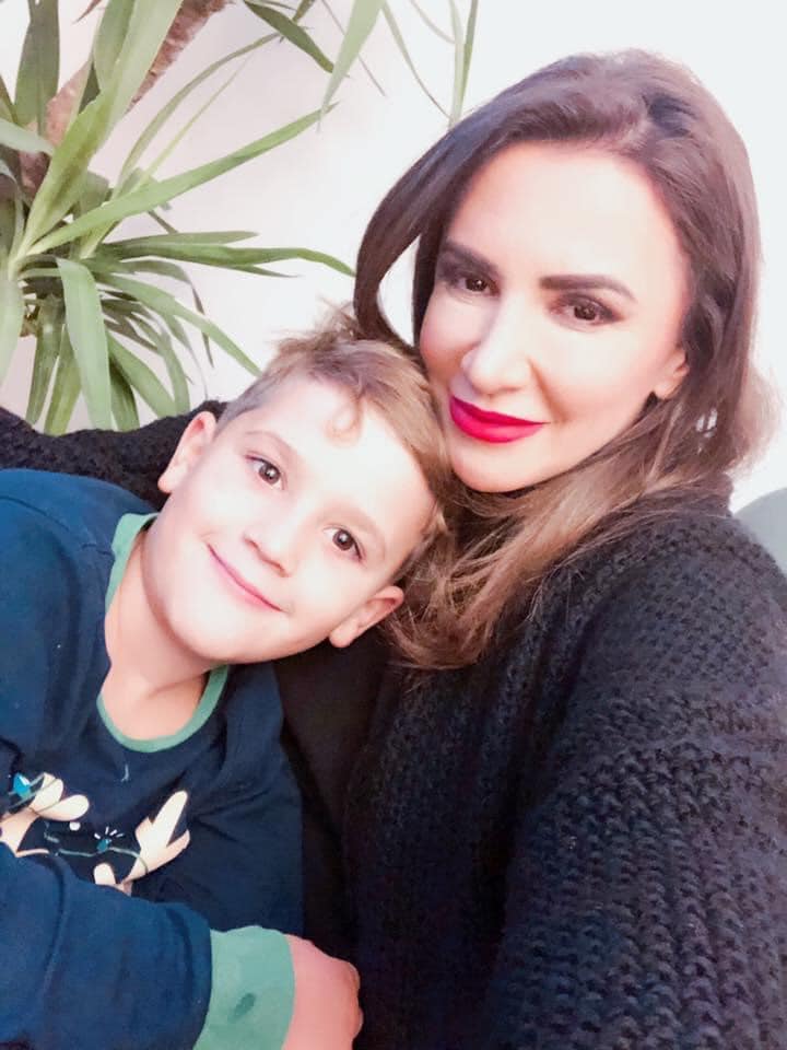 Mara Bănică și fiul ei, Dima