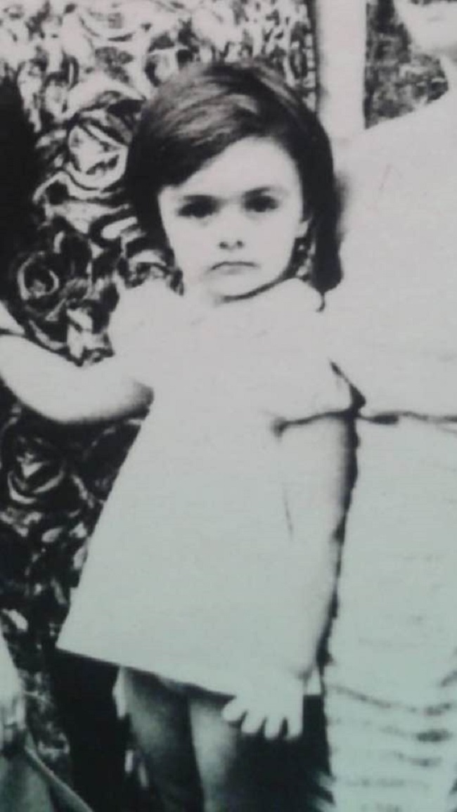 Carmen Tănase, într-o poză veche din copilărie