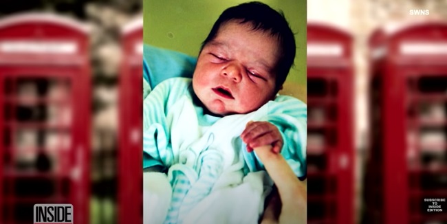 Kiran Sheikh, fetița abandonată pe 30 aprilie 1994, imediat după ce s-a născut