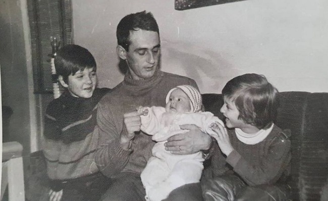 Ion Alexandru Rogoz și cei trei copii ai săi: Dana, Andrei și Radu