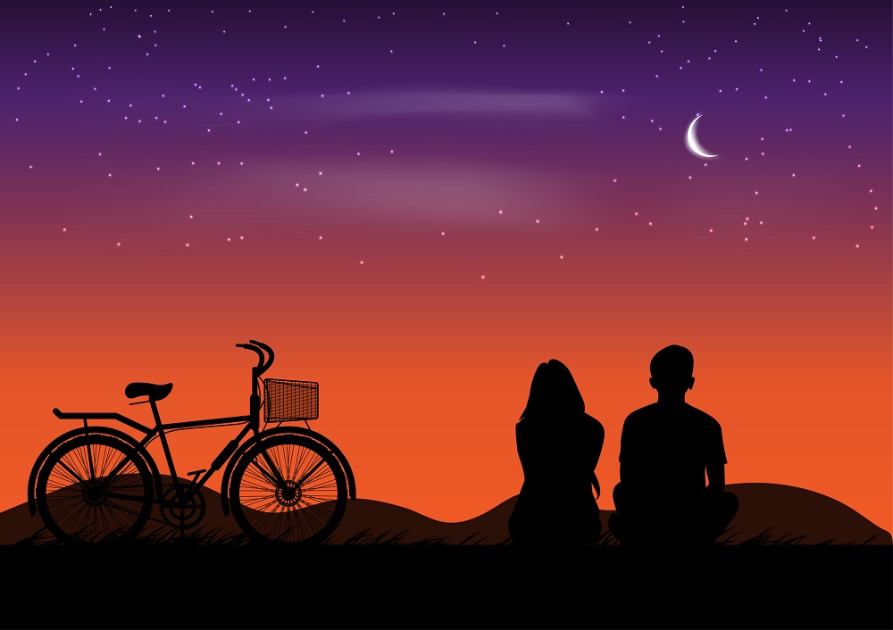 Ilustrație cu doi îndrăgostiți care admiră luna, stelele și cerul.