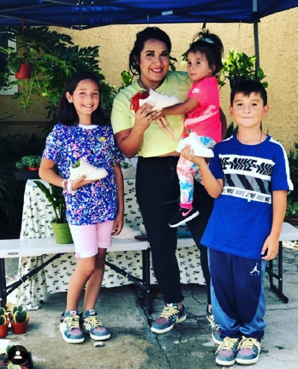 Berenice Pacheco și cei trei copii ai săi