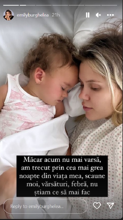 Imagine din spital cu Emily Burghelea și fiica ei Amedea.