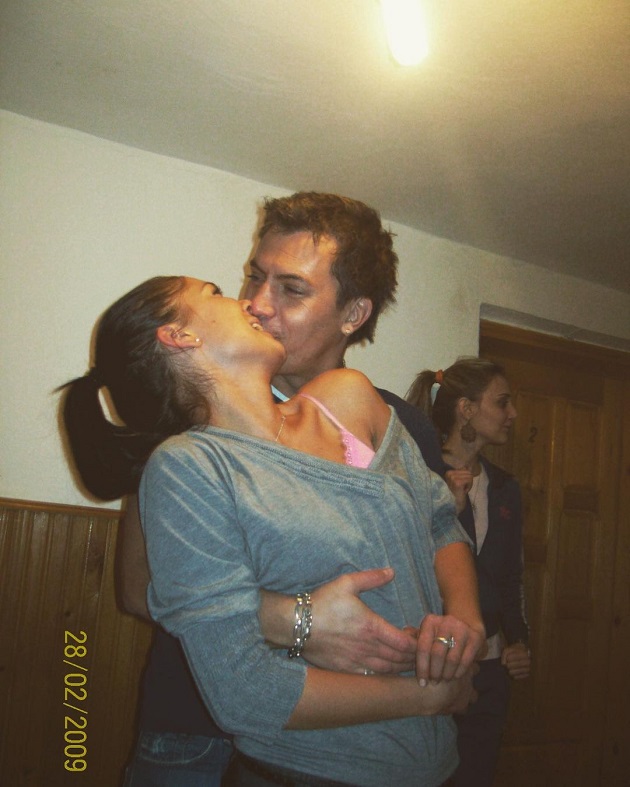Irina și Răzvan Fodor îmbrățișați într-o zi a anului 2009